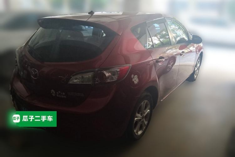 Used Mazda 3 2015 Hatchback 1.6L Automatic Elite Model Rear Right 45 Deg