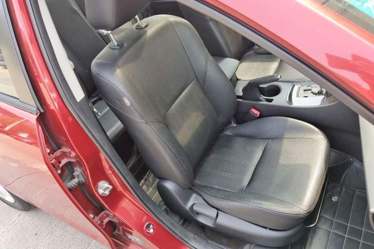 Used Mazda 3 2015 Sedan 1.6L Automatic Elite Model Right Front Seat
