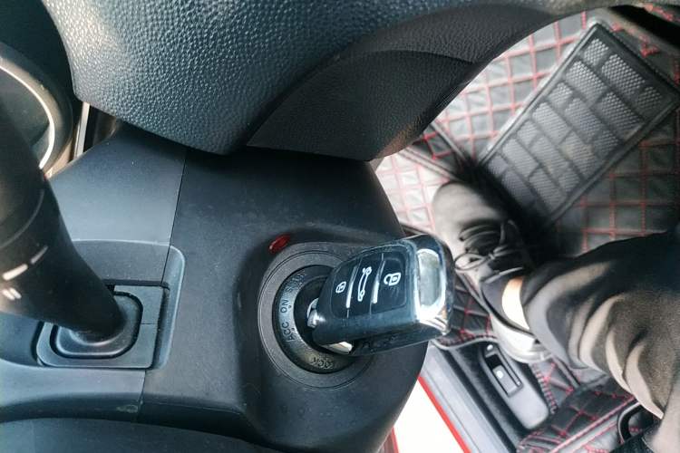Used Mazda 3 2015 Sedan 1.6L Automatic Elite Model Vehicle Key