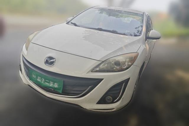 Ojetý Mazda 3 2015 Sedan 1.6L Automatic Comfort Model