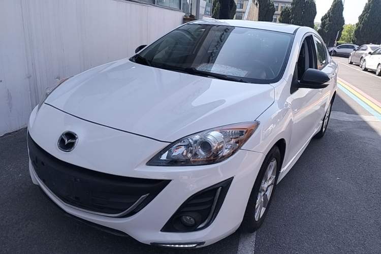 Used Mazda 3 2015 Sedan 2.0L Automatic Sport Model Guazi used car, China used car export, Used car for sale, Used  cars, Cheapest cars for sale