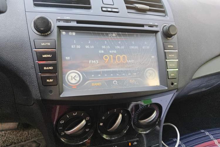 Used Mazda 3 2015 Sedan 1.6L Automatic Comfort Model Audio And AC Panel