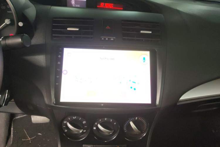 Used Mazda 3 2015 Sedan 1.6L Automatic Elite Model Audio And AC Panel