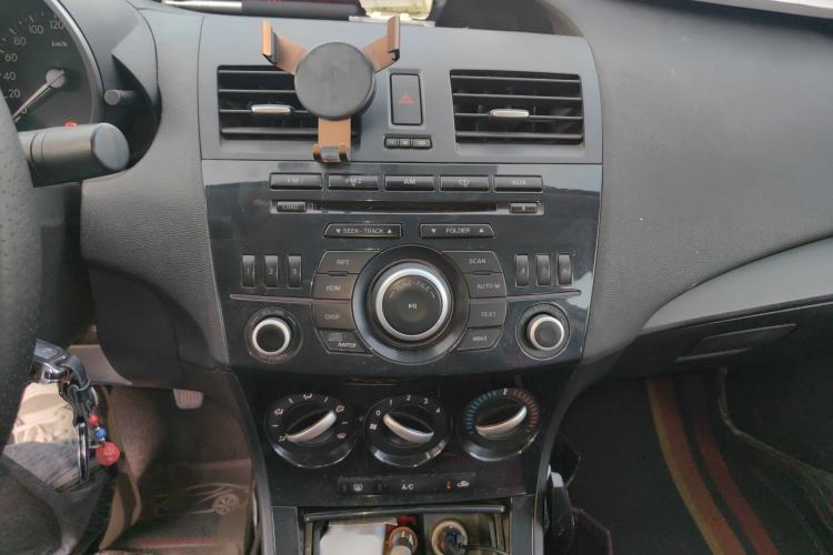 Used Mazda 3 2015 Sedan 1.6L Manual Comfort Model Audio And AC Panel