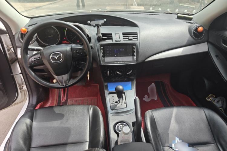 Used Mazda 3 2015 Sedan 1.6L Automatic Elite Model Center Console