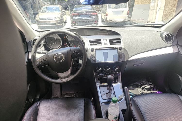 Used Mazda 3 2015 Sedan 1.6L Automatic Elite Model Center Console