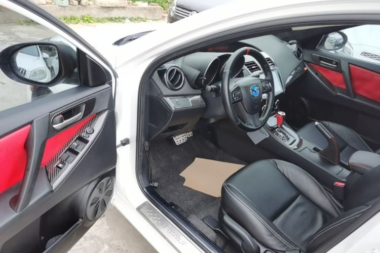 Used Mazda 3 2015 Sedan 1.6L Automatic Comfort Model Driver Seat