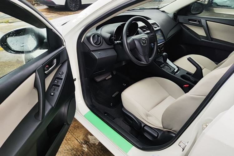 Used Mazda 3 2015 Sedan 1.6L Automatic Comfort Model Driver Seat
