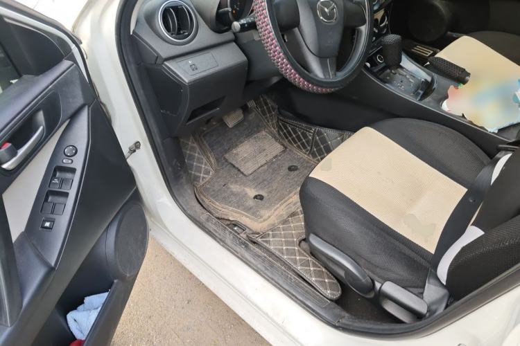 Used Mazda 3 2015 Sedan 1.6L Automatic Comfort Model Driver Seat