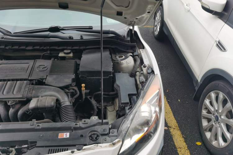 Used Mazda 3 2015 Sedan 1.6L Automatic Elite Model Engine Bay Left