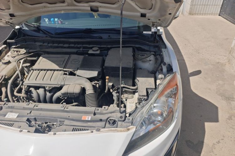 Used Mazda 3 2015 Sedan 1.6L Automatic Elite Model Engine Bay Left