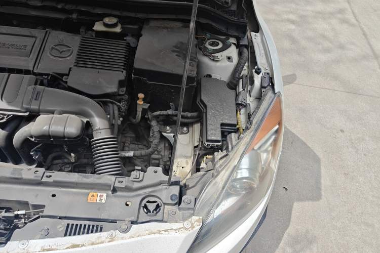Used Mazda 3 2015 Sedan 1.6L Automatic Elite Model Engine Bay Left
