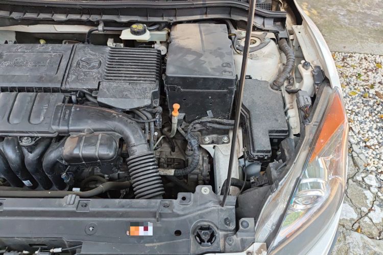Used Mazda 3 2015 Sedan 1.6L Automatic Elite Model Engine Bay Left