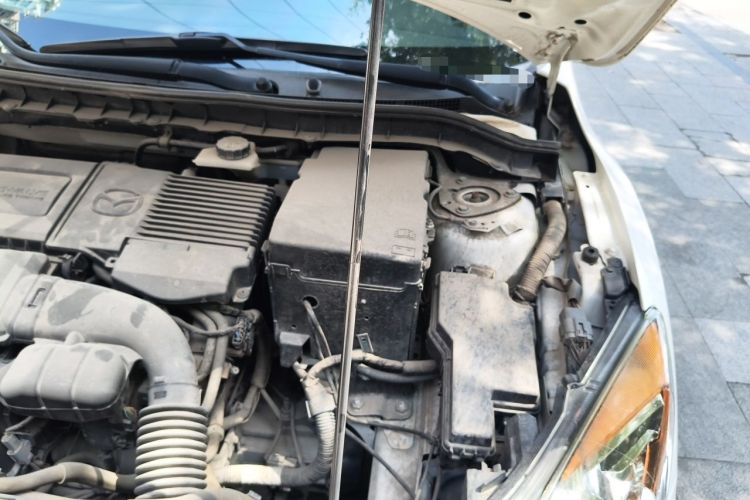 Used Mazda 3 2015 Hatchback 1.6L Manual Comfort Edition Engine Bay Left
