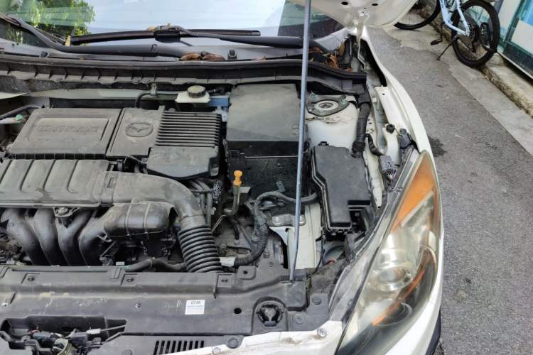 Used Mazda 3 2015 Sedan 1.6L Automatic Comfort Model Engine Bay Left