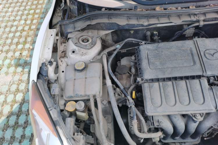 Used Mazda 3 2015 Hatchback 1.6L Automatic Elite Model Engine Bay Right