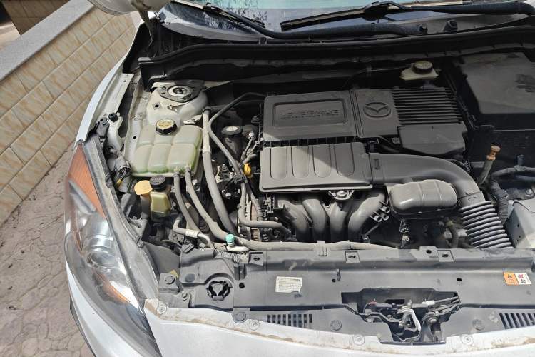 Used Mazda 3 2015 Sedan 1.6L Automatic Elite Model Engine Bay Right