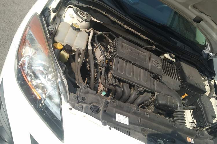 Used Mazda 3 2015 Sedan 1.6L Automatic Elite Model Engine Bay Right