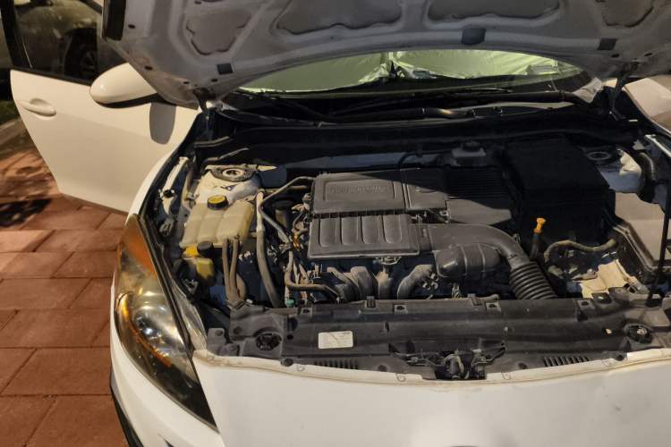 Used Mazda 3 2015 Sedan 1.6L Automatic Comfort Model Engine Bay Right