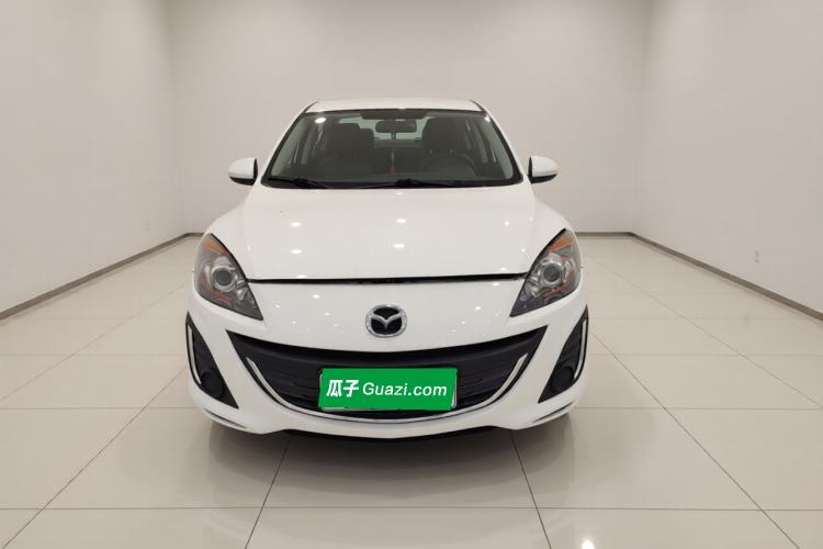 Used Mazda 3 2015 Sedan 1.6L Manual Comfort Model Exterior 1