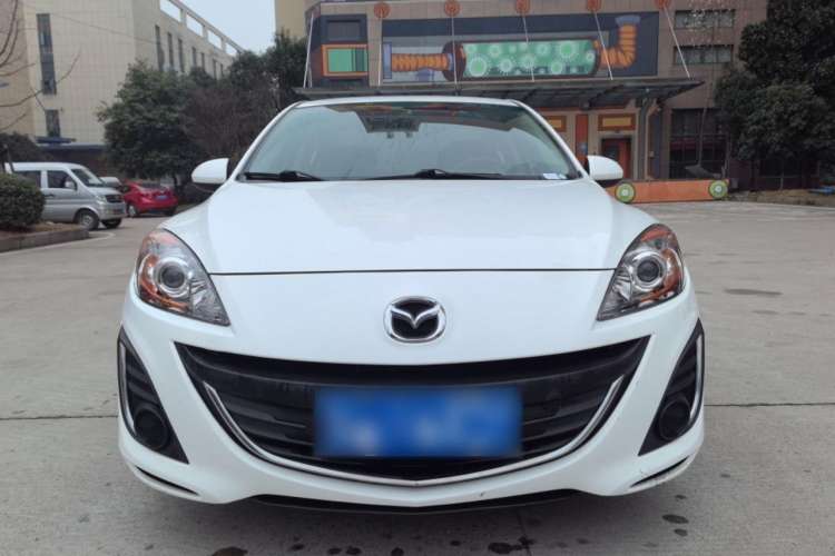 Used Mazda 3 2015 Sedan 1.6L Automatic Comfort Model Exterior 1