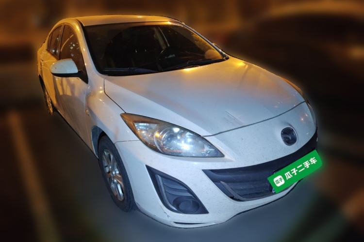 Used Mazda 3 2015 Sedan 1.6L Automatic Comfort Model Exterior 2