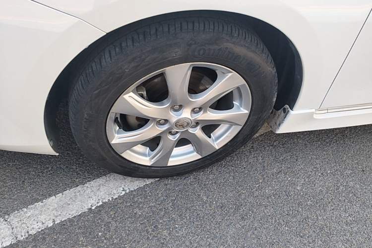 Used Mazda 3 2015 Sedan 2.0L Automatic Sport Model Exterior 4