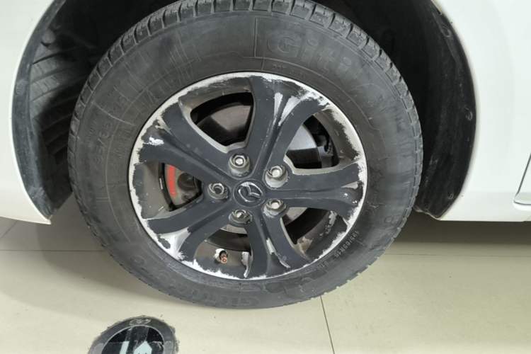Used Mazda 3 2015 Sedan 1.6L Automatic Comfort Model Exterior 4