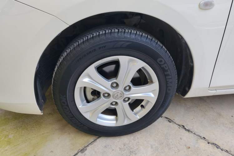 Used Mazda 3 2015 Sedan 1.6L Automatic Comfort Model Exterior 7