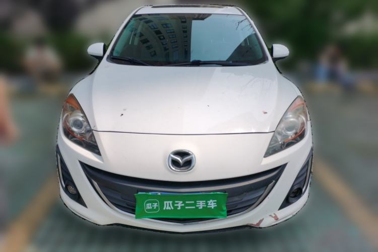 Used Mazda 3 2015 Hatchback 1.6L Automatic Elite Model Front
