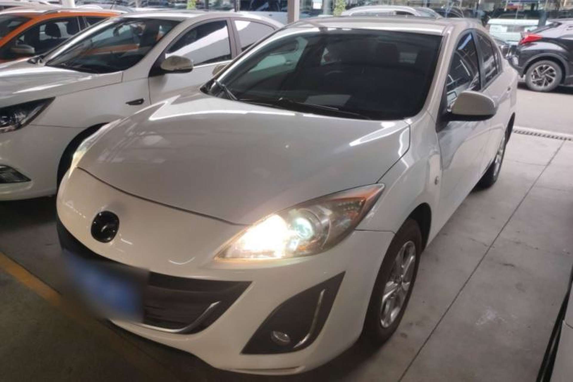 Used Mazda 3 2015 Sedan 1.6L Automatic Elite Model Front Left 45 Deg