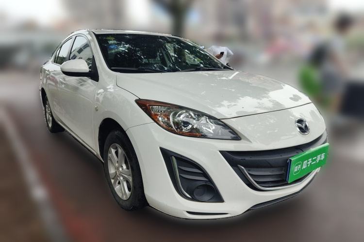 Used Mazda 3 2015 Sedan 1.6L Manual Comfort Model Front Right 45 Deg