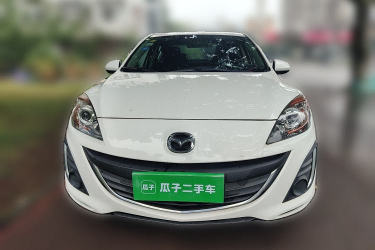 Used Mazda 3 2015 Sedan 1.6L Manual Comfort Model Front