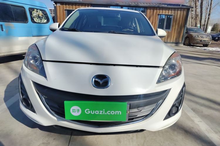 Used Mazda 3 2015 Sedan 1.6L Manual Comfort Model Front