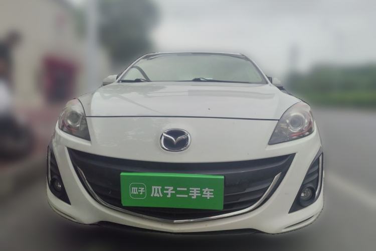 Used Mazda 3 2015 Hatchback 1.6L Automatic Elite Model Front