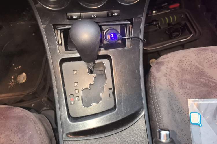 Used Mazda 3 2015 Hatchback 1.6L Automatic Elite Model Gear Lever