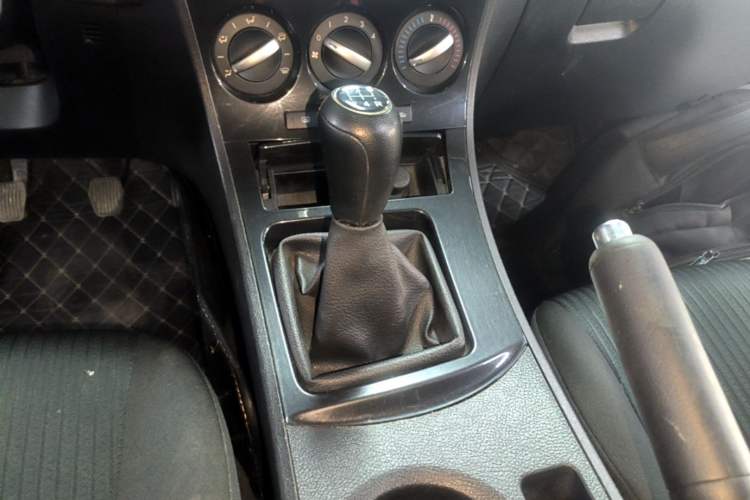 Used Mazda 3 2015 Hatchback 1.6L Manual Comfort Edition Gear Lever