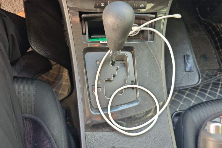Used Mazda 3 2015 Sedan 1.6L Automatic Elite Model Gear Lever
