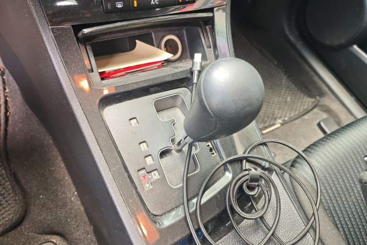 Used Mazda 3 2015 Sedan 1.6L Automatic Elite Model Gear Lever