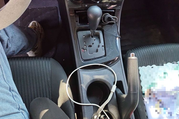 Used Mazda 3 2015 Sedan 1.6L Automatic Elite Model Gear Lever