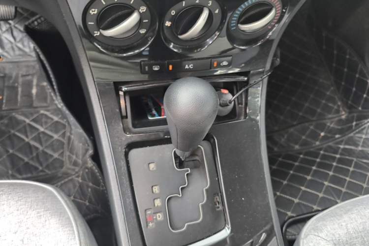 Used Mazda 3 2015 Sedan 1.6L Automatic Comfort Model Gear Lever