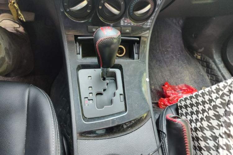 Used Mazda 3 2015 Sedan 1.6L Automatic Comfort Model Gear Lever
