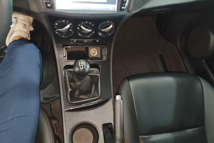 Used Mazda 3 2015 Hatchback 1.6L Manual Comfort Edition Gear Lever