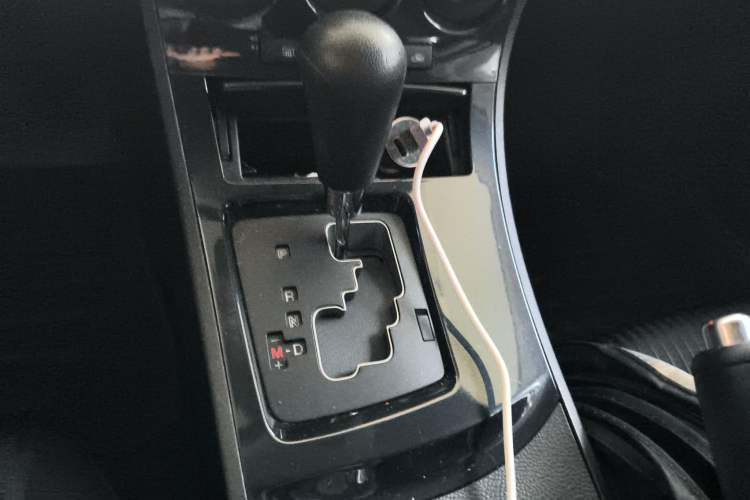 Used Mazda 3 2015 Hatchback 2.0L Automatic Sport Model Gear Lever