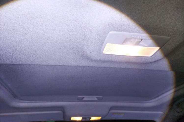 Used Mazda 3 2015 Hatchback 1.6L Automatic Elite Model Headliner