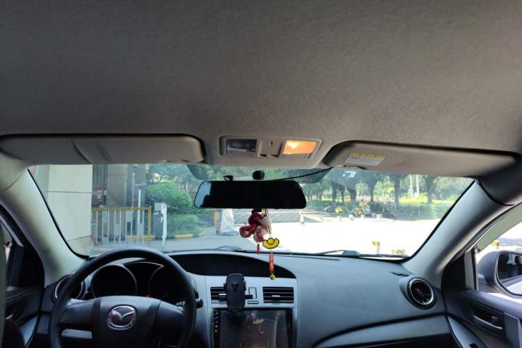 Used Mazda 3 2015 Sedan 1.6L Automatic Comfort Model Headliner