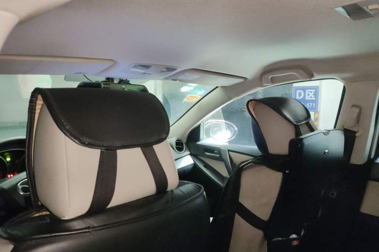 Used Mazda 3 2015 Sedan 1.6L Automatic Comfort Model Headliner