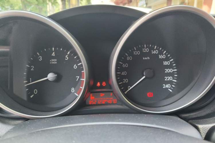 Used Mazda 3 2015 Hatchback 1.6L Manual Comfort Edition Instrument Cluster