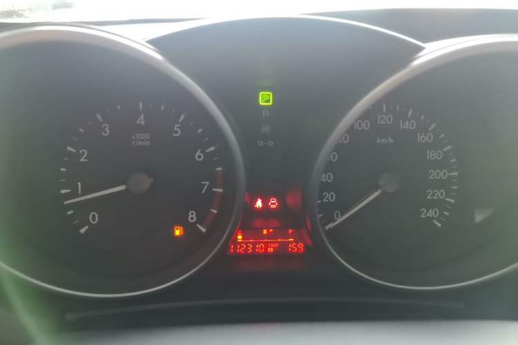 Used Mazda 3 2015 Sedan 1.6L Automatic Comfort Model Instrument Cluster