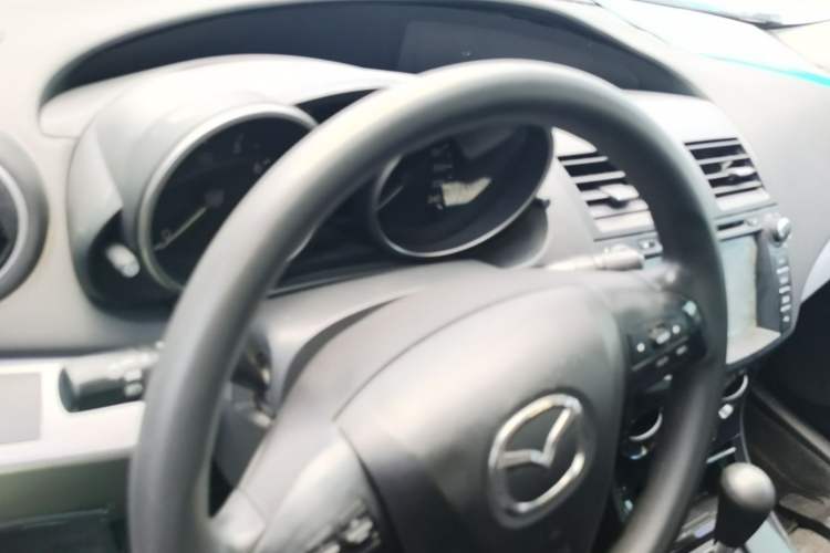 Used Mazda 3 2015 Sedan 1.6L Automatic Elite Model Instrument Cluster